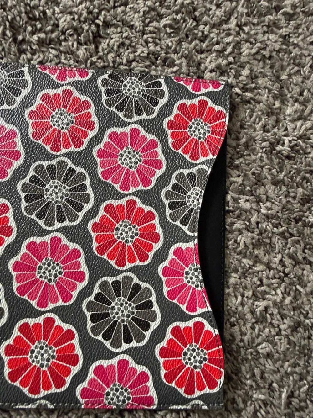 NEW Vera Bradley Tablet Sleeve Mocha Rouge